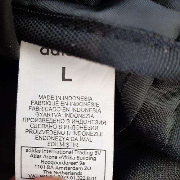 Adidas Black and White Logo Large Duffle bag - Picture 6 of 10